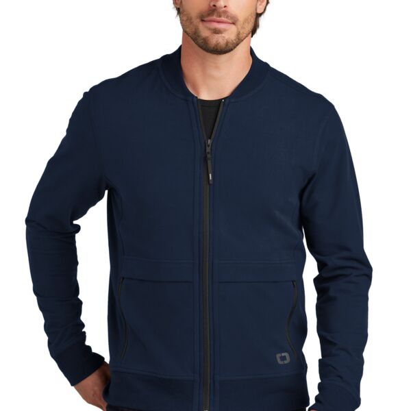 Outstretch Full Zip Thumbnail