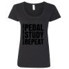 Softstyle Women's Deep Scoopneck T-Shirt Thumbnail